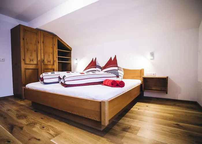 Prunsterhof * أوبرتيلياتش